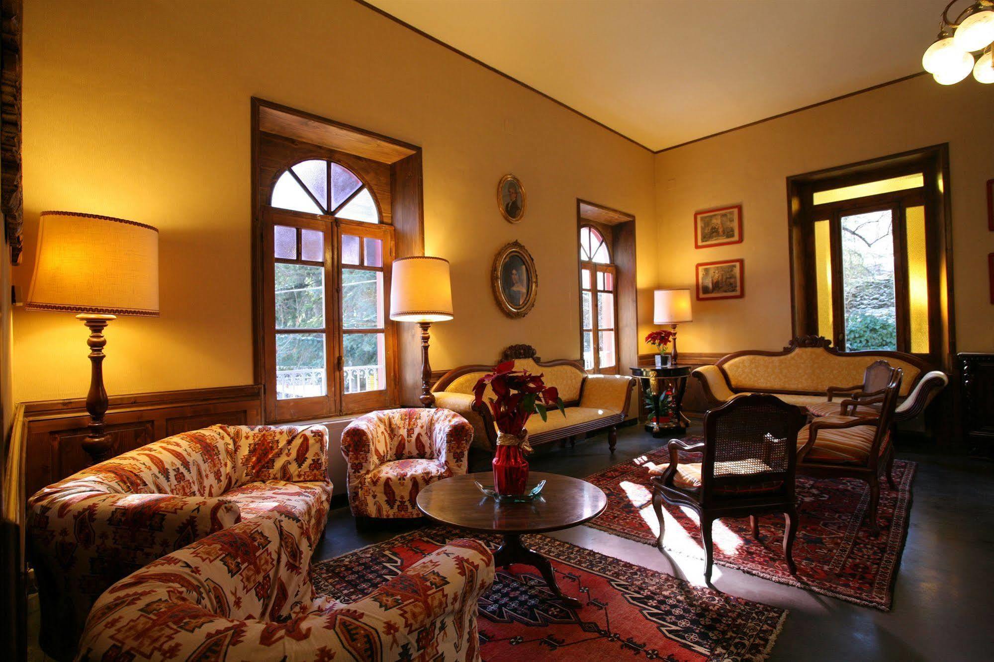 Hotel Roma Scanno Exterior photo