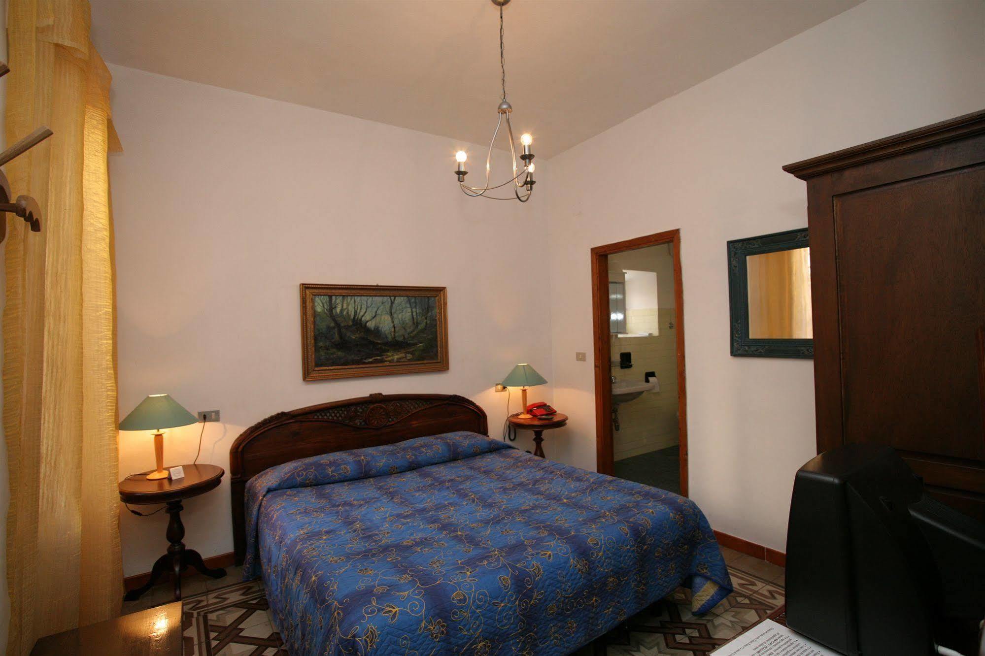 Hotel Roma Scanno Exterior photo